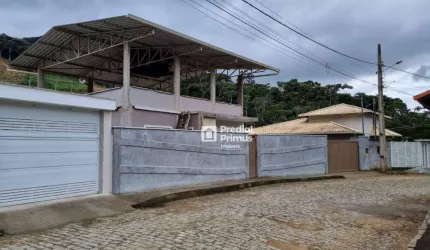 Casa bem novinha, com 2 dormitórios à venda, 114 m² por R$ 580.000 - Amparo - Nova Friburgo/RJ