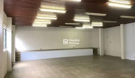 Salão de 148m² à venda por R$ 399.000 - Prado - Nova Friburgo/RJ