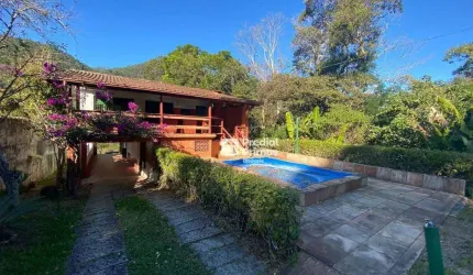 Casa com 4 dormitórios à venda, 270 m² por R$ 899.000,00 - Ponte da Saudade - Nova Friburgo/RJ