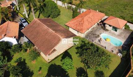 Belíssima Chácara com 2 dormitórios à venda, 1800 m² por R$ 800.000 - Centro - Bom Jardim/RJ