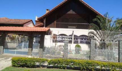 Casa com 4 dormitórios à venda, 290 m² por R$ 1.700.000,00 - Vila Guarani - Nova Friburgo/RJ