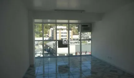 Sala para alugar, 26 m² por R$ 700,00 - Vilage - Nova Friburgo/RJ