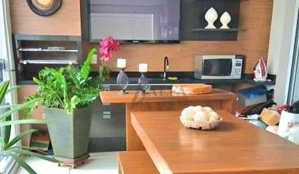 ** EVIDENCE - IMPERDÍVEL - Maravilhoso apartamento em andar alto c/ ampla varanda gourmet c/ churrasqueira **