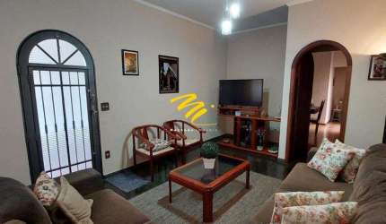 Casa à venda em Campinas, Jardim Aurélia, com 6 quartos, com 200 m²