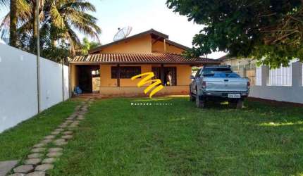 Casa à venda em Ubatuba, Picinguaba, com 3 quartos, com 140 m²