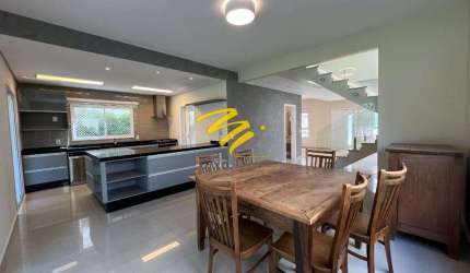 Sobrado à venda em Vinhedo, São Joaquim, com 3 suítes, com 204 m², Village San Nicholas