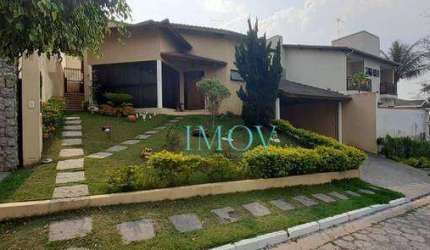 Casa com 3 dormitórios à venda, 375 m² por R$ 1.272.000,00 - Jardim Coleginho - Jacareí/SP