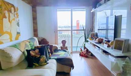 Apartamento com 3 dormitórios à venda, 82 m² por R$ 640.000,00 - Jardim Satélite - São José dos Campos/SP