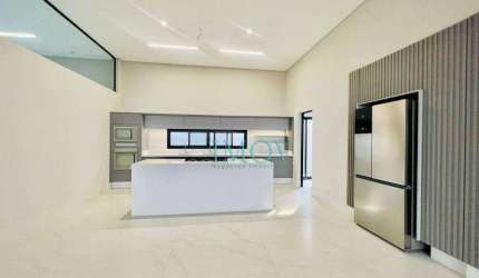 Casa com 3 dormitórios à venda, 295 m² por R$ 4.300.000,00 - Jardim do Golfe - São José dos Campos/SP