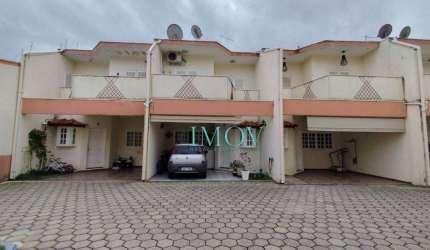Casa com 2 dormitórios à venda, 105 m² por R$ 390.000 - Jardim das Indústrias - Jacareí/SP