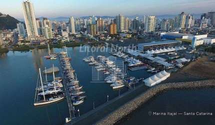 Lançamento próximo a Beira Rio no Centro de Itajaí