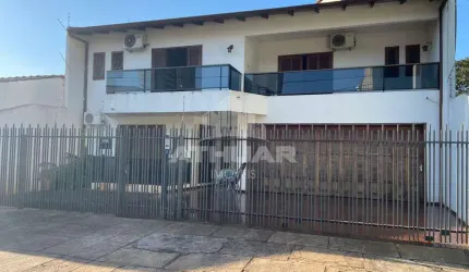 SOBRADO Á VENDA EM ÁREA COMERCIAL NO CENTRO