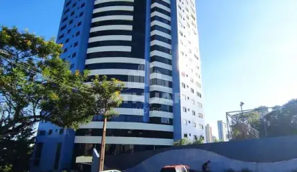 APARTAMENTO NO EDIFÍCIO PARIS