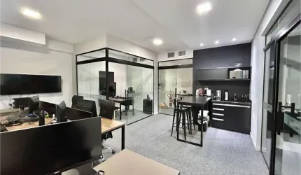 Sala comercial ao lado do Garten Shopping