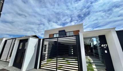 Residência com 3 suítes no Saguaçú