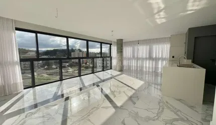 Apartamento com 3 suítes no América