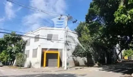 Galpão no Tatuapé, 6100m², 10 banheiros