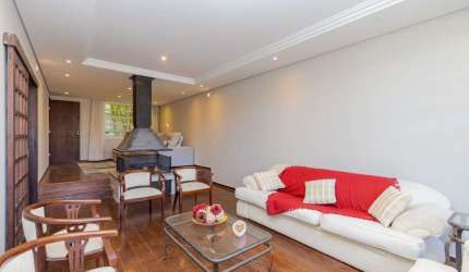 Casa com 4 quartos à venda na Rua Doutor Nelson de Souza Pinto, 471, São Lourenço, Curitiba por R$ 2.244.500