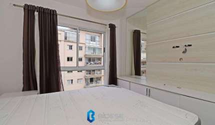 Apartamento com 3 quartos para alugar na Avenida Iguaçu, 3525, Rebouças, Curitiba por R$ 4.800