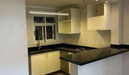 Casa em condomínio fechado com 3 quartos para alugar na Rua Tenente-Coronel Servando de Loyola e Silva, 815, Barreirinha, Curitiba por R$ 5.900
