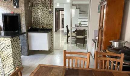 Casa em condomínio fechado com 3 quartos à venda na Rua João Dembinski, 371, Campo Comprido, Curitiba por R$ 825.000