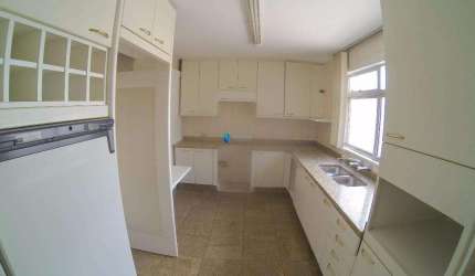 Apartamento com 3 quartos para alugar na Rua Romédio Dorigo, 145, Água Verde, Curitiba por R$ 3.000