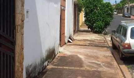 Casa para Venda em Ribeirão Preto, Antônio Marincek, 3 dormitórios, 1 suíte, 2 banheiros, 1 vaga