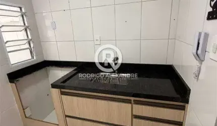 Apartamento por R$ 300.000 em Guilhermina, Praia Grande: 1 Quarto, Lazer Completo e Segurança!