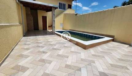 Charmoso Sobrado com 2 Dormitórios e Piscina em Jardim Suarão - Itanhaém/SP por R$ 335.000
