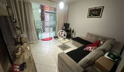 Sobrado à Venda em Diadema - 3 Suítes, Churrasqueira e Área Útil de 140m² por R$ 360.000