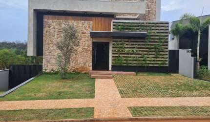 Casa venda com 319 metros quadrados com 3 quartos