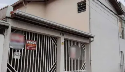 Casa para Venda em Bragança Paulista, Vila Batista, 2 dormitórios, 2 banheiros, 2 vagas
