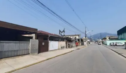 CASA - PRAIA JOAO ROSA