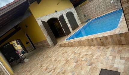 Casa 3 quartos 1 suíte - Piscina - bem proximo da Praia - Vila Caiçara - Praia Grande - SP - RP644