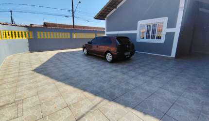 Balneário Maracanã, casa 2 dorms, suite, quintal