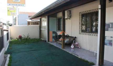 Casa 4 quartos no centro de Balneário Camboriú