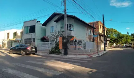 Casa com 2 dormitórios à venda, 66 m² por R$ 670.000,00 - Vila Real - Balneário Camboriú/SC