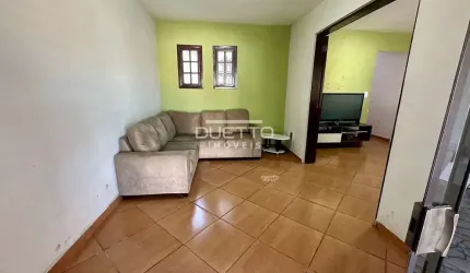 Casa à Venda com 03 dormitorios sendo 01 suite - Mogi das Cruzes/SP