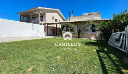Casa a 50 metros da praia com 4 dormitórios à venda, 300 m² por R$ 1.480.000 - Pântano do Sul - Florianópolis/SC