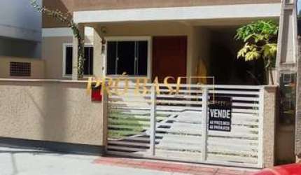Casa com 3 quartos à venda na Gilberto Gerlach 364, 470, Forquilhas, São José por R$ 580.000