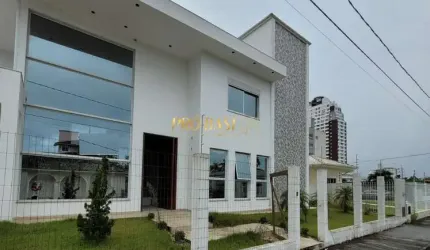 Casa com 4 quartos à venda na Rua José Higino Martins, 41, Centro, Palhoça por R$ 1.600.000