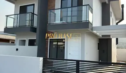Casa com 2 quartos à venda na Rua Maria Saturnina de Jesus, 138, Forquilhas, São José por R$ 550.000