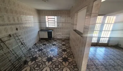 Casa com 2 quartos à venda na Rua Alberto Frota Martinez, 80, Vila Real Continuaçao, Hortolândia por R$ 300.000