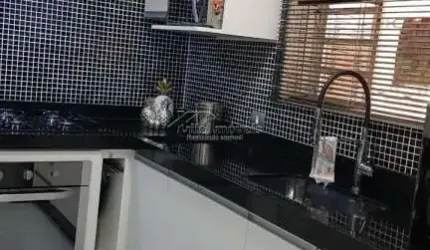 Casa com 2 quartos à venda na Avenida Papa João XXIII, 58, Jardim Eulina, Campinas por R$ 850.000