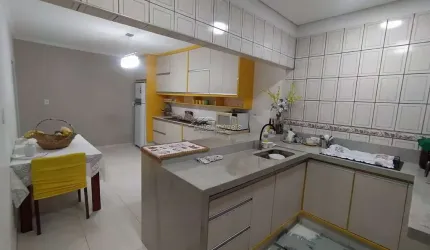 Casa com 3 quartos à venda na Rua João Marques, 19, Parque São Jorge, Campinas por R$ 477.000