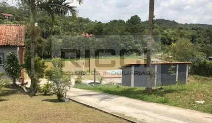 Chácara com 3 dormitórios à venda, 5890 m² - Centro - Mogi das Cruzes/SP