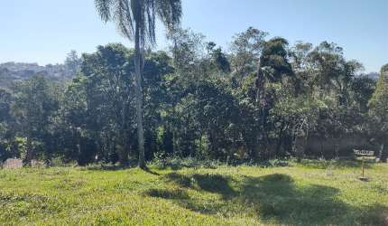 Terreno 1953m² no condomínio Sete Praias
