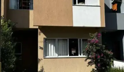 Casa 03 dormitórios no condominio verdes campos