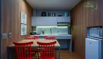 Studio com 1 dormitório para alugar, 36 m² por R$ 4.825/mês - Água Verde - Curitiba/PR