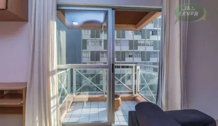 Studio com 1 dormitório para alugar, 32 m² por R$ 2.311,00/mês - Centro - Curitiba/PR
